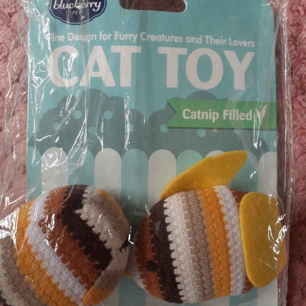SALE!! Brand New Cat Toy